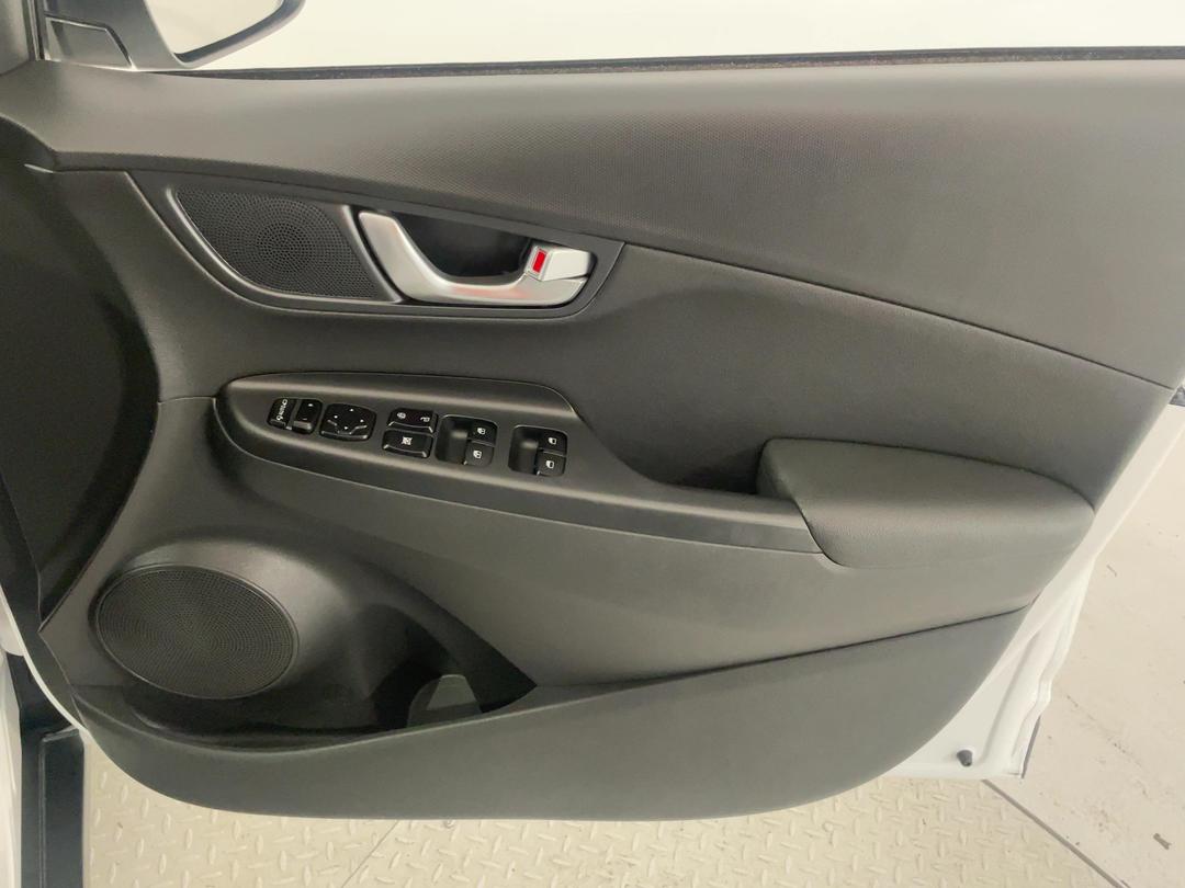 Photo '15' of Hyundai Kona