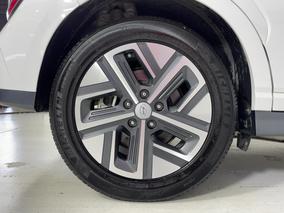 Photo '12' of Hyundai Kona