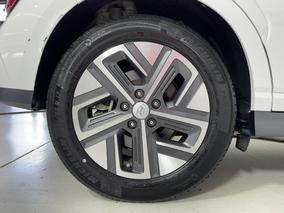 Photo '12' of Hyundai Kona
