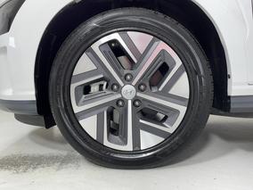 Photo '10' of Hyundai Kona