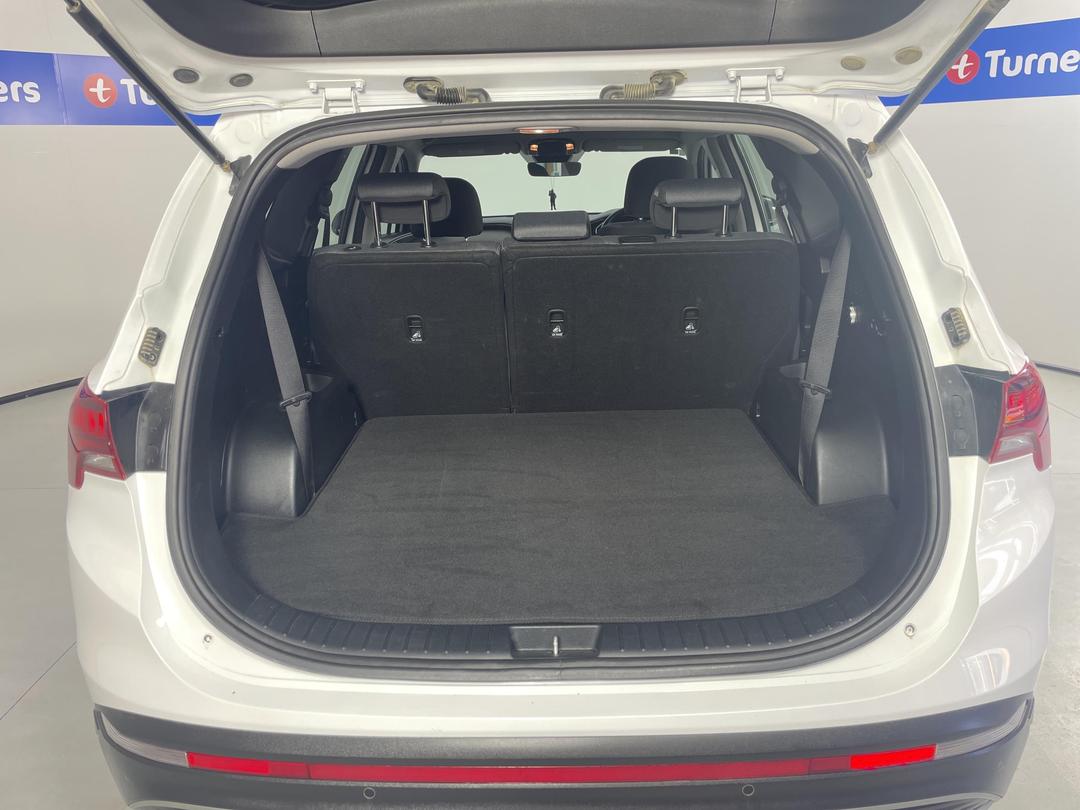 Photo '14' of Hyundai Santa FE