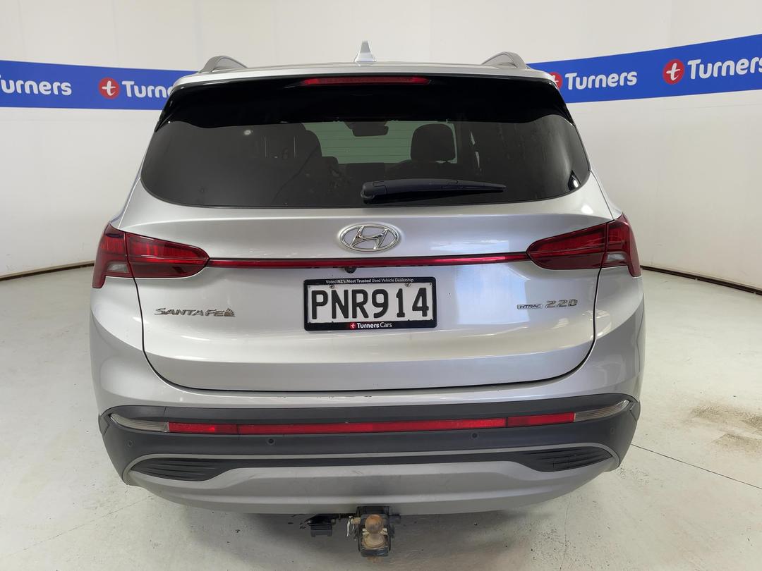Photo '5' of Hyundai Santa FE TM Photo '5' of Hyundai Santa FE TM