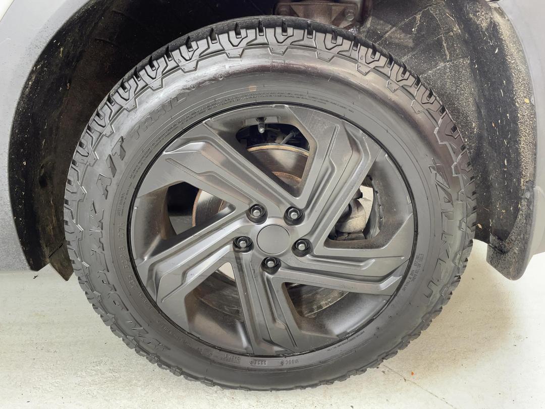 Photo '9' of Hyundai Santa FE TM Photo '9' of Hyundai Santa FE TM