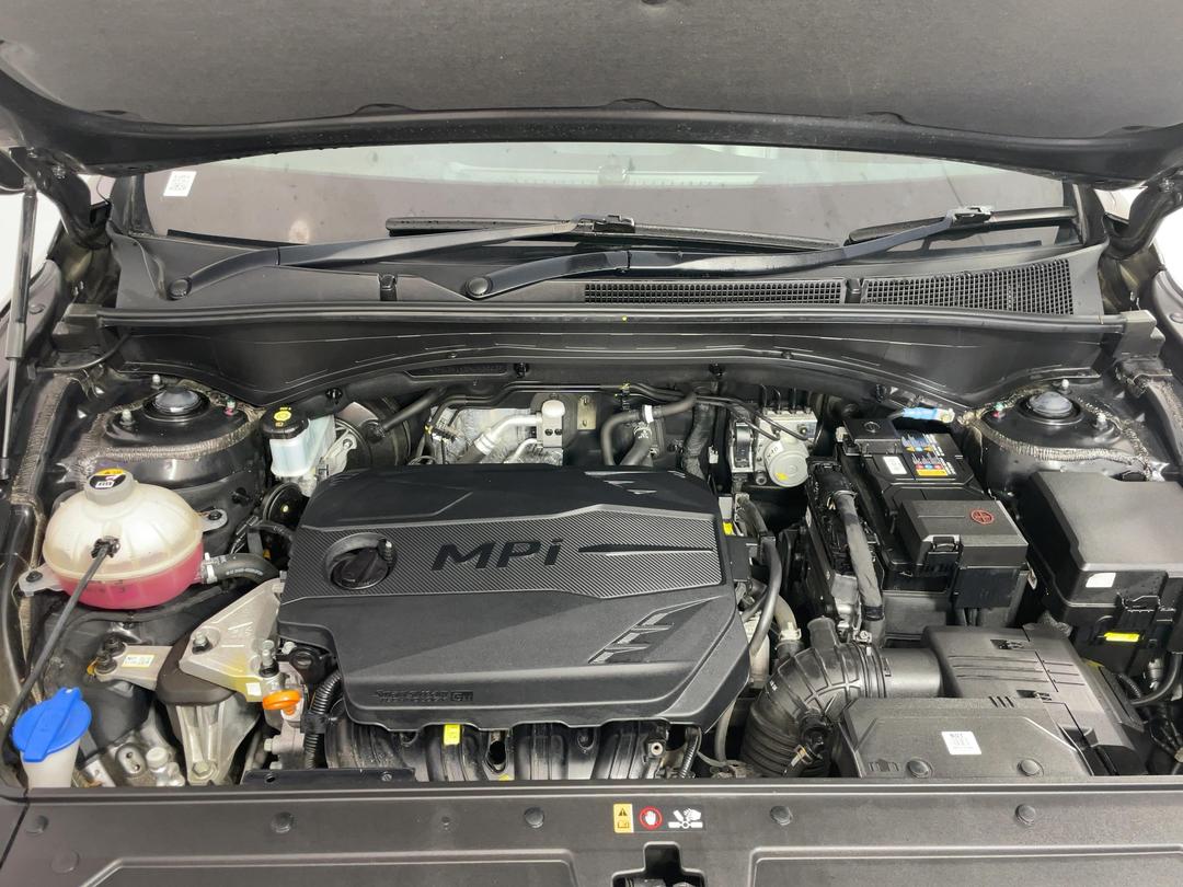 Photo '13' of Hyundai Santa FE