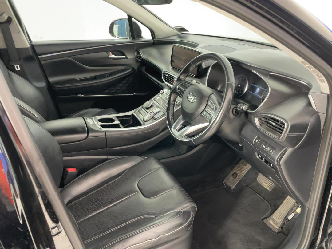 Photo '16' of Hyundai Santa FE