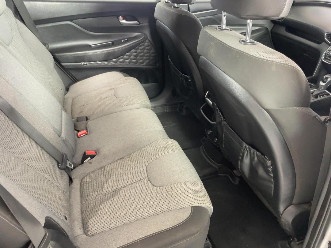 Photo '20' of Hyundai Santa FE