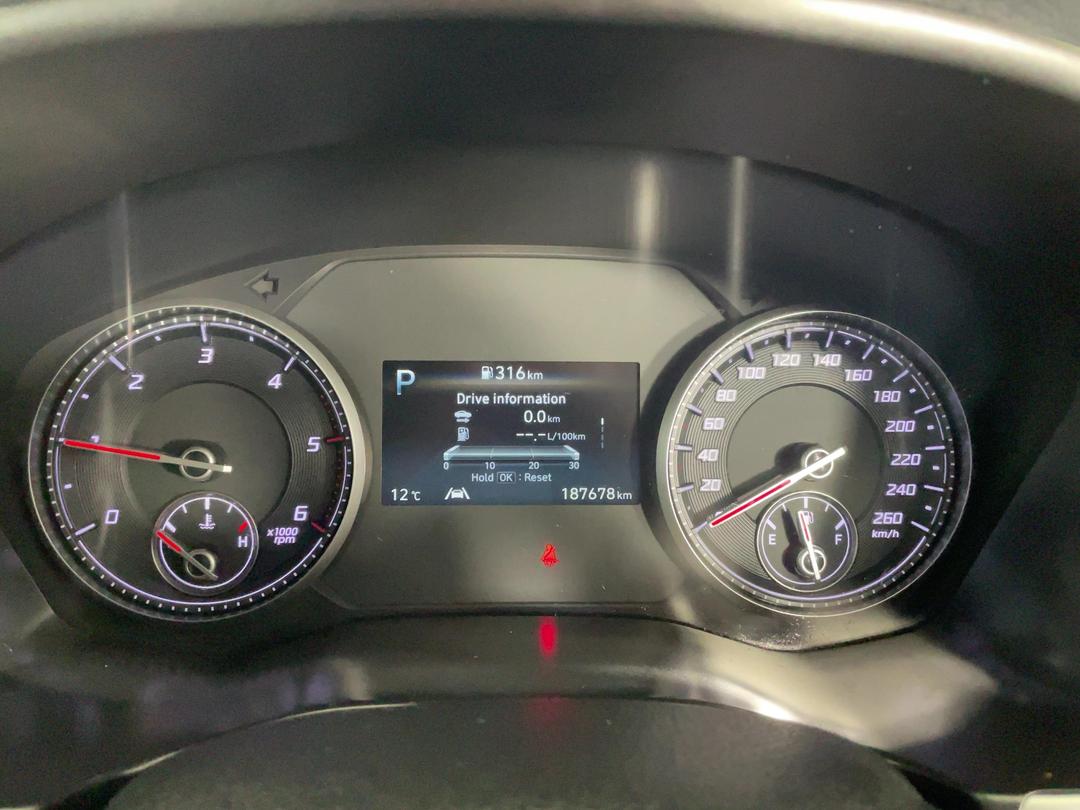 Photo '21' of Hyundai Santa FE