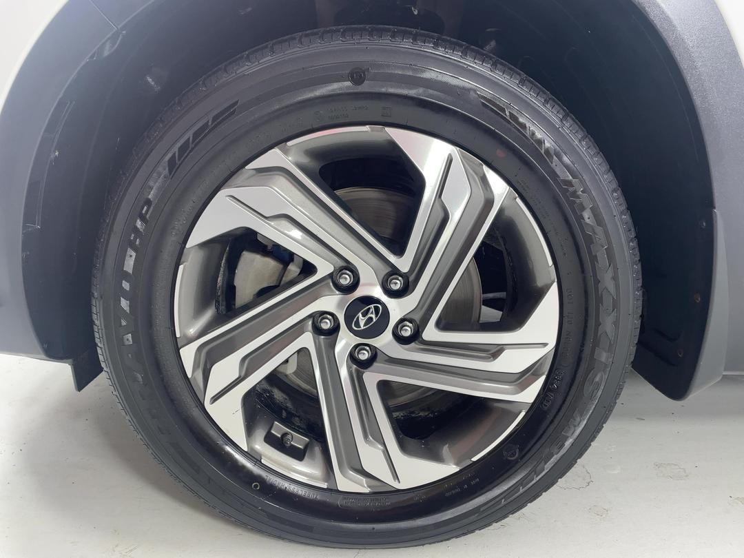 Photo '10' of Hyundai Santa FE