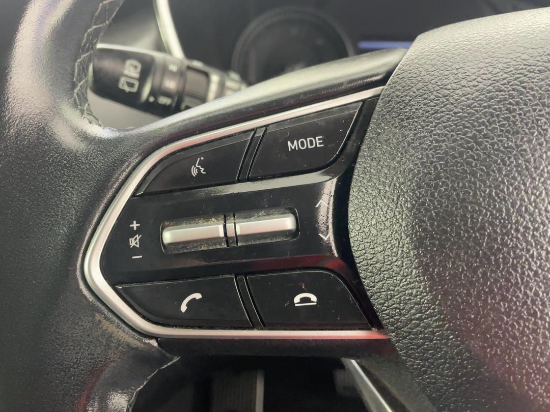 Photo '25' of Hyundai Santa FE