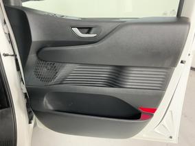 Photo '15' of Hyundai Staria