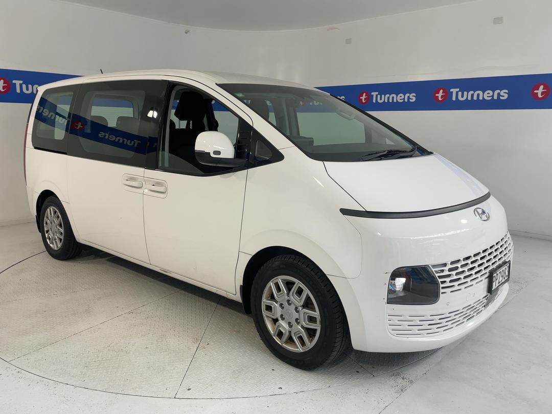 Photo '1' of Hyundai Staria