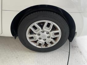 Photo '11' of Hyundai Staria