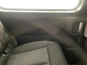 Photo '19' of Hyundai Staria