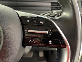 Photo '26' of Hyundai Staria