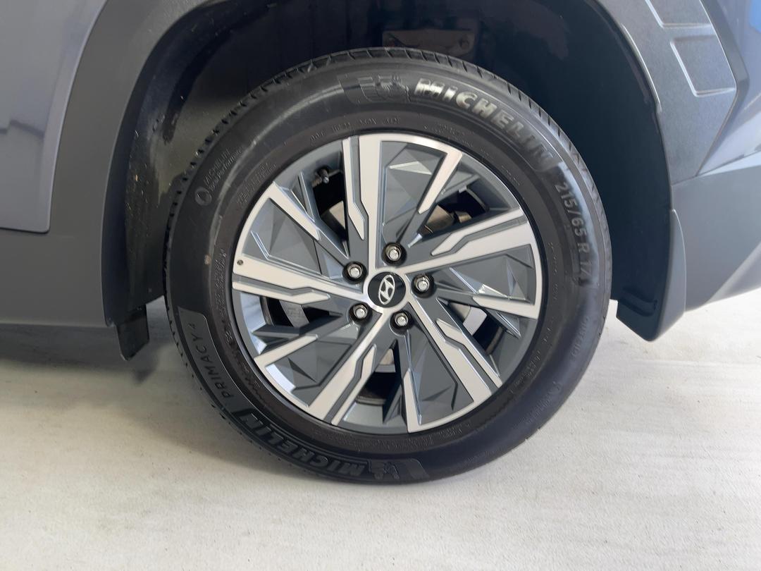 Photo '11' of Hyundai Tucson