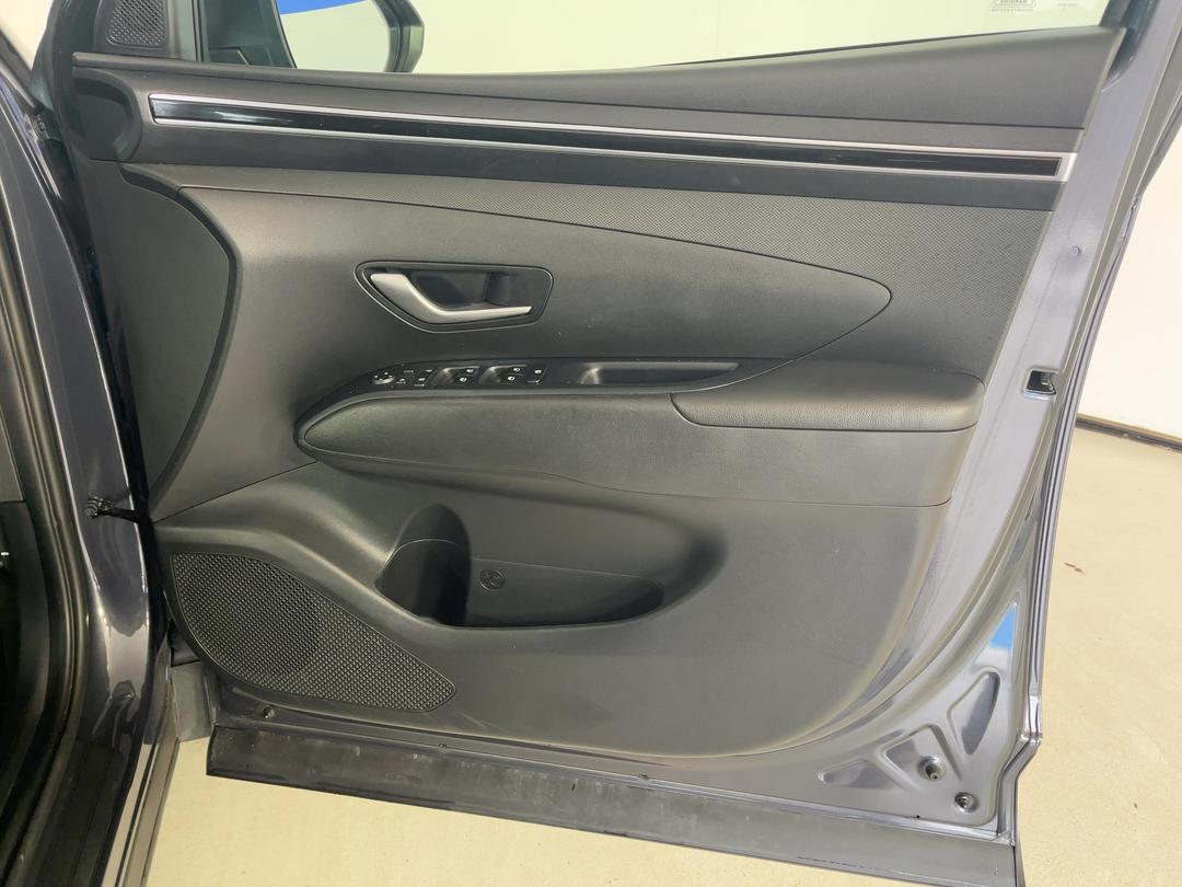 Photo '15' of Hyundai Tucson