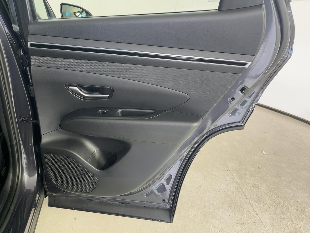 Photo '19' of Hyundai Tucson