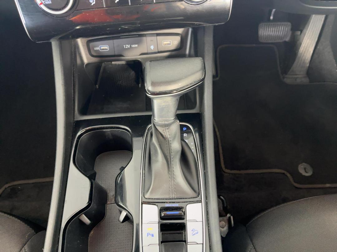 Photo '18' of Hyundai Tucson