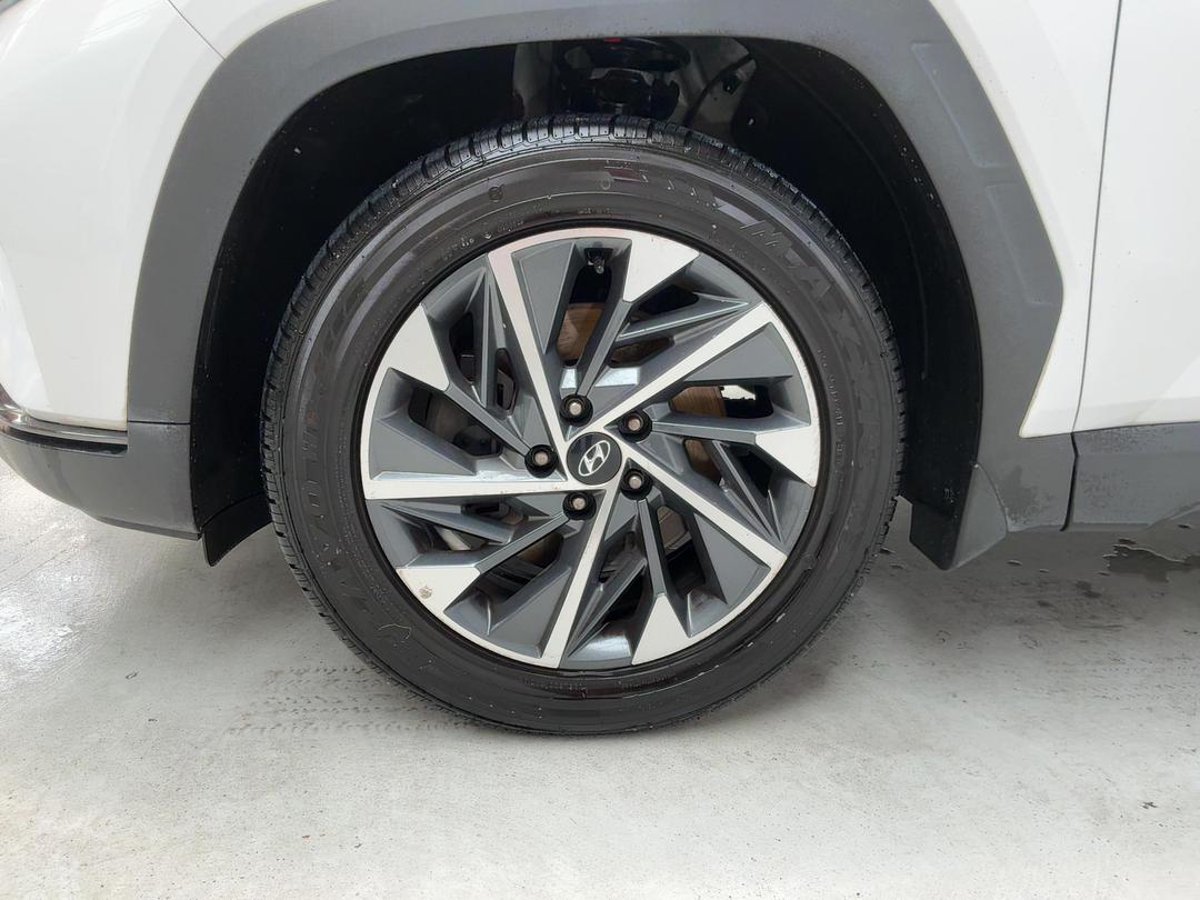 Photo '10' of Hyundai Tucson