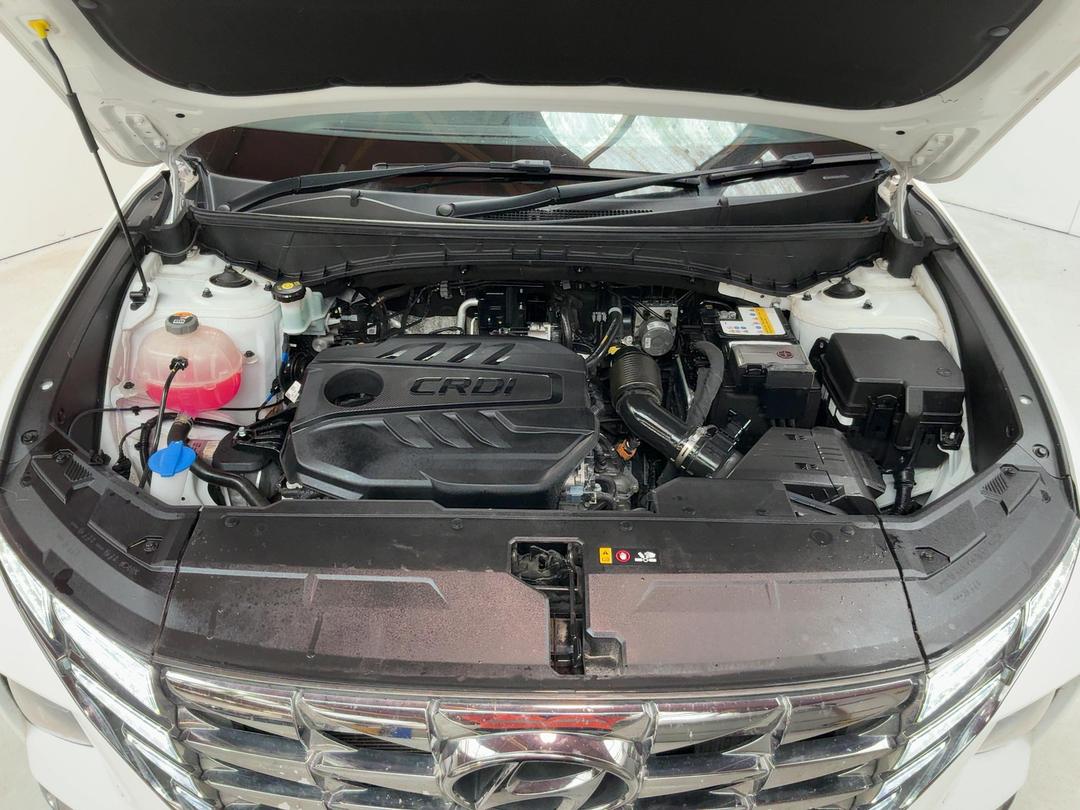 Photo '13' of Hyundai Tucson