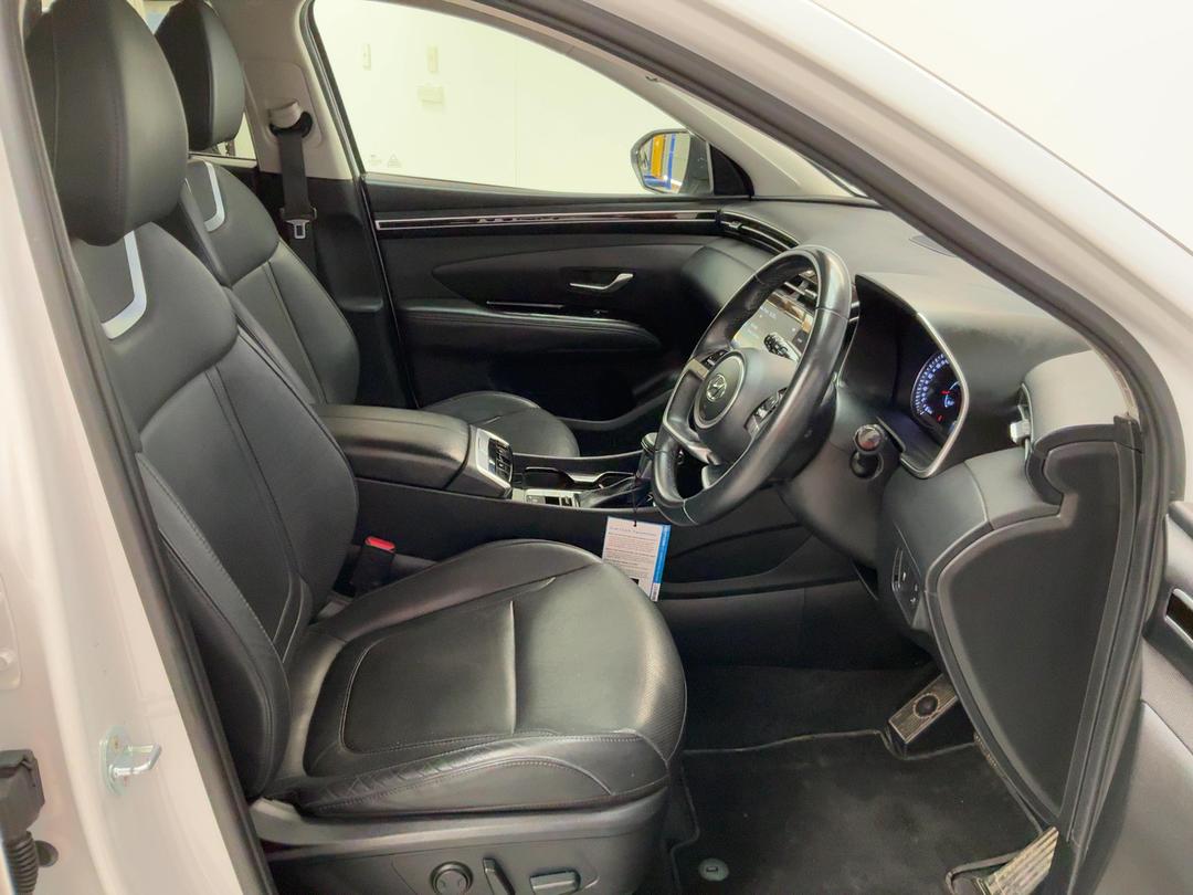 Photo '16' of Hyundai Tucson