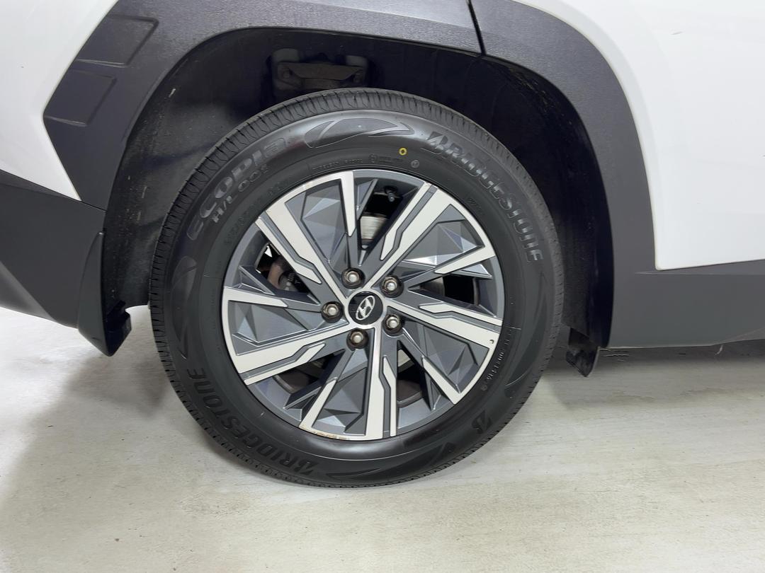 Photo '12' of Hyundai Tucson
