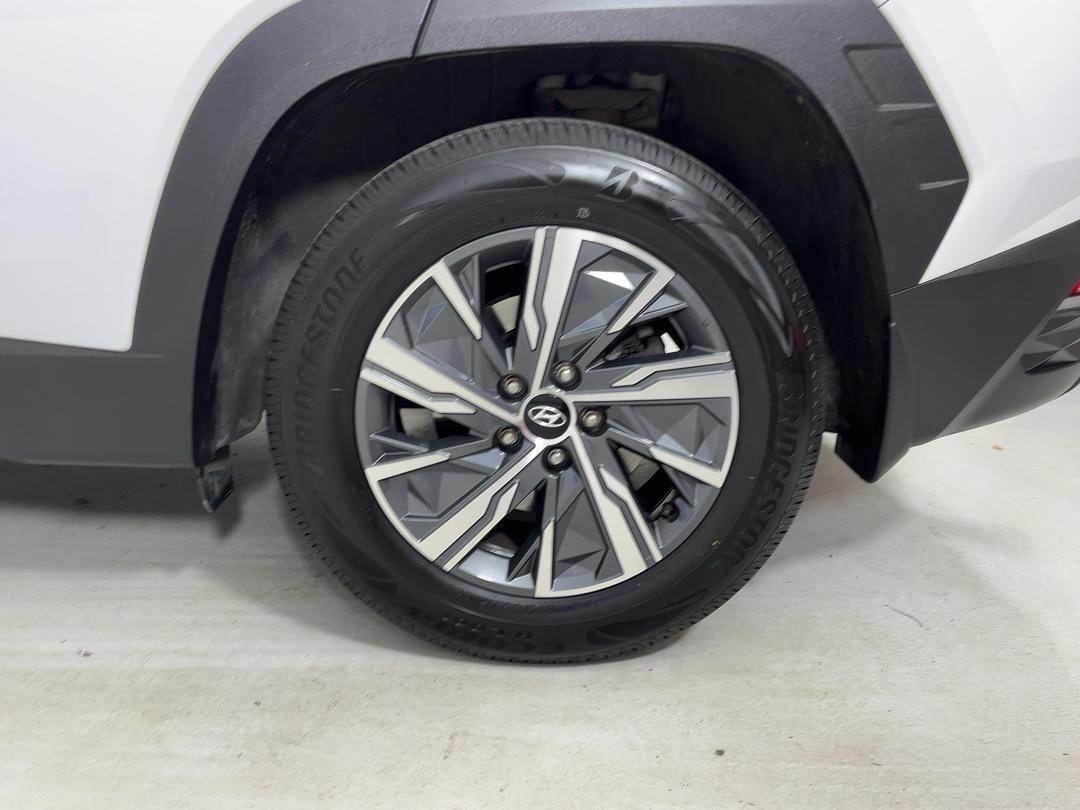 Photo '11' of Hyundai Tucson