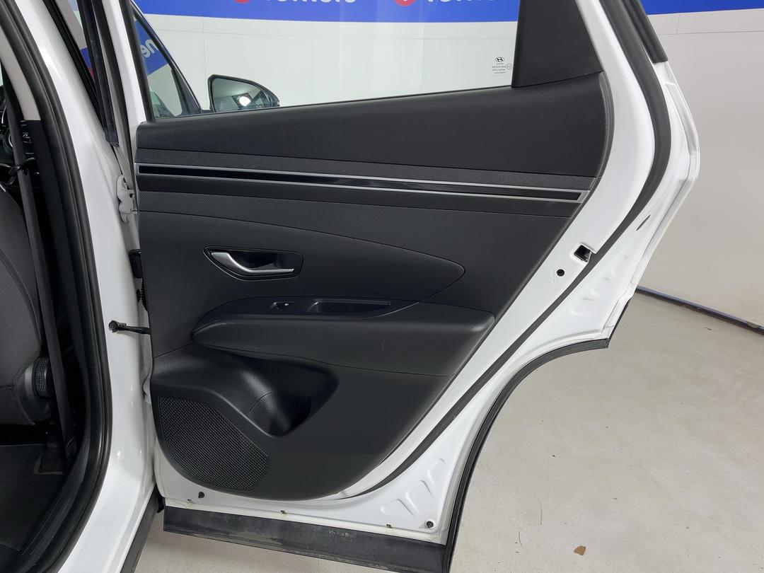 Photo '19' of Hyundai Tucson