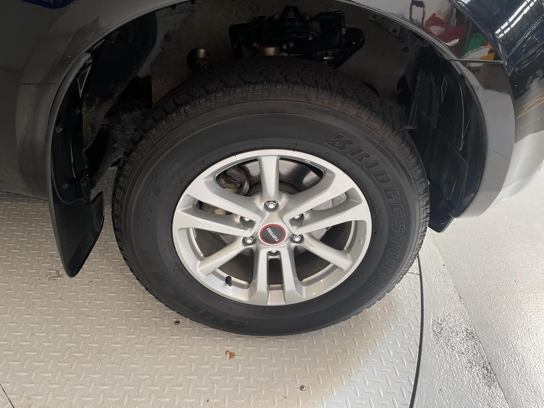 Photo '9' of Isuzu D-MAX