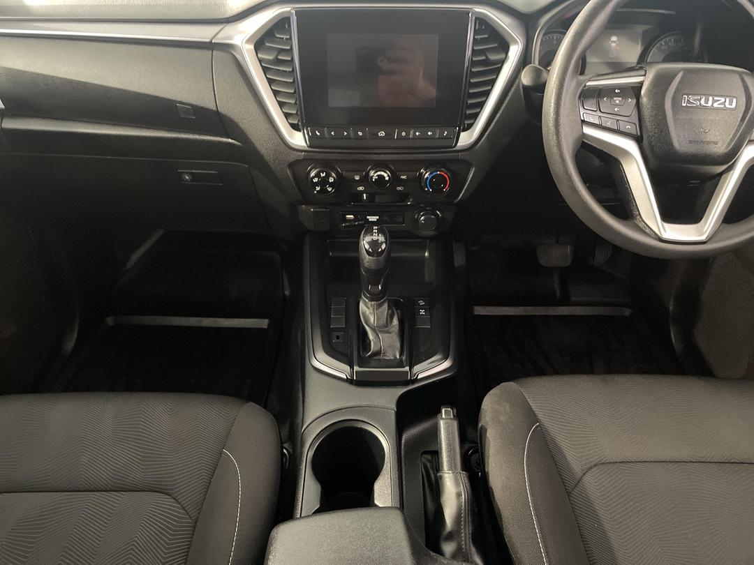 Photo '18' of Isuzu D-MAX