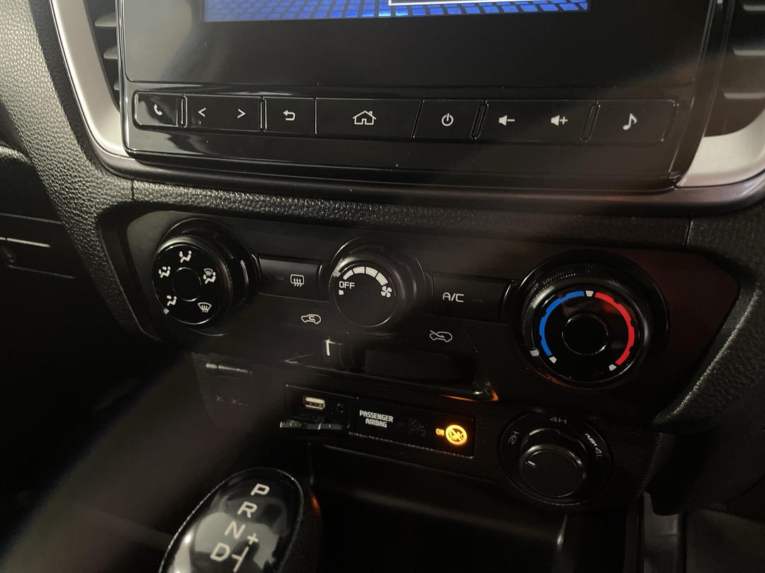 Photo '31' of Isuzu D-MAX