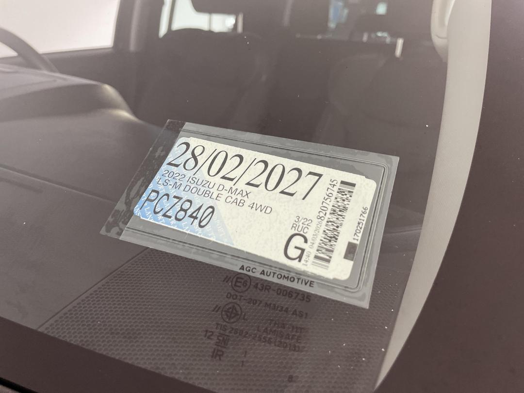 Photo '34' of Isuzu D-MAX