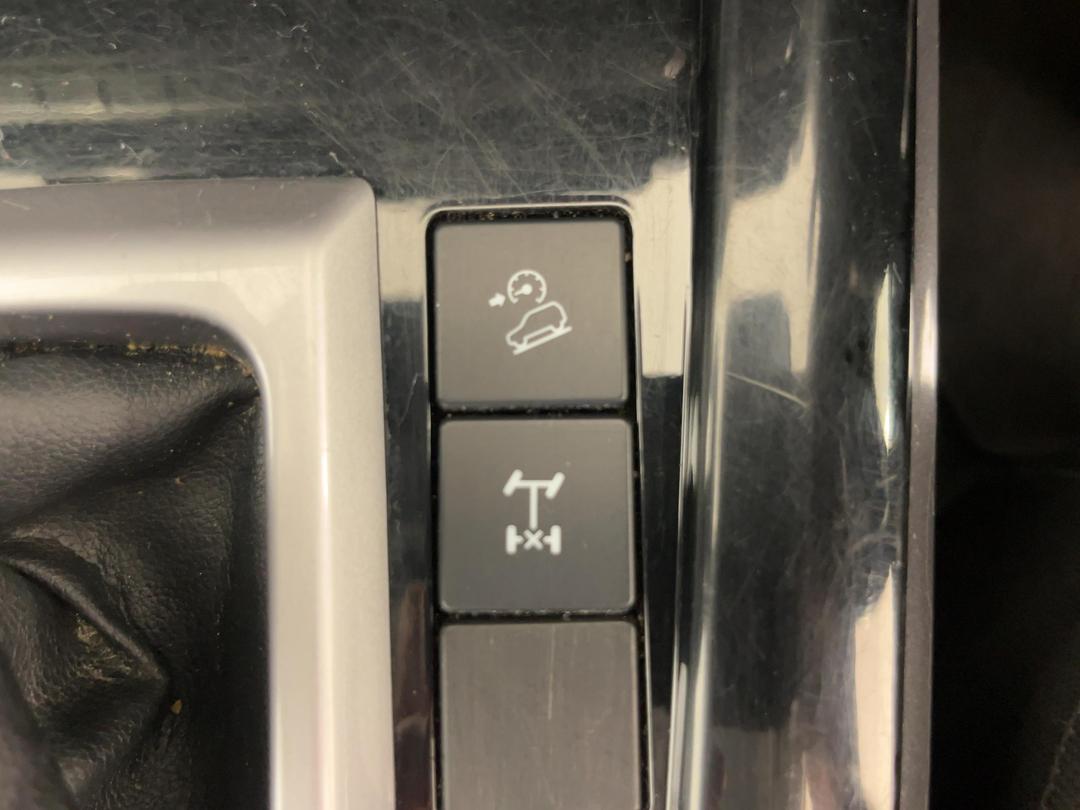 Photo '27' of Isuzu D-MAX