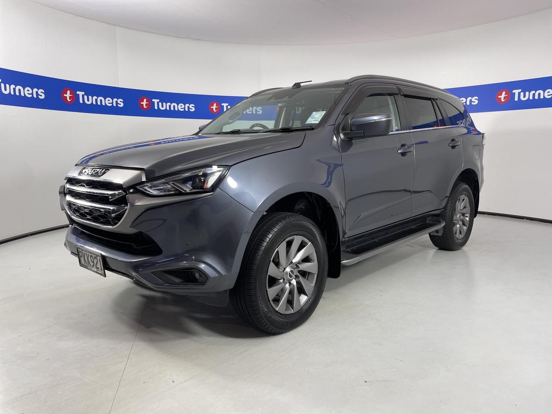 Photo '4' of Isuzu MU-X