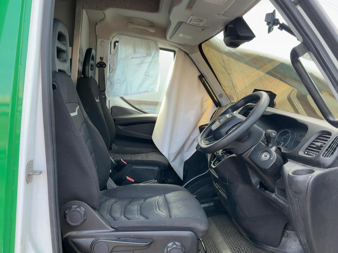 Photo '13' of Iveco Daily 35SH Photo '13' of Iveco Daily 35SH