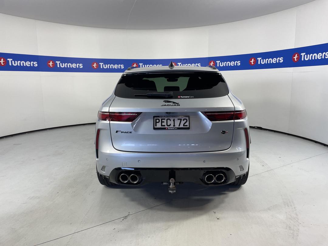 Photo '6' of Jaguar F-Pace