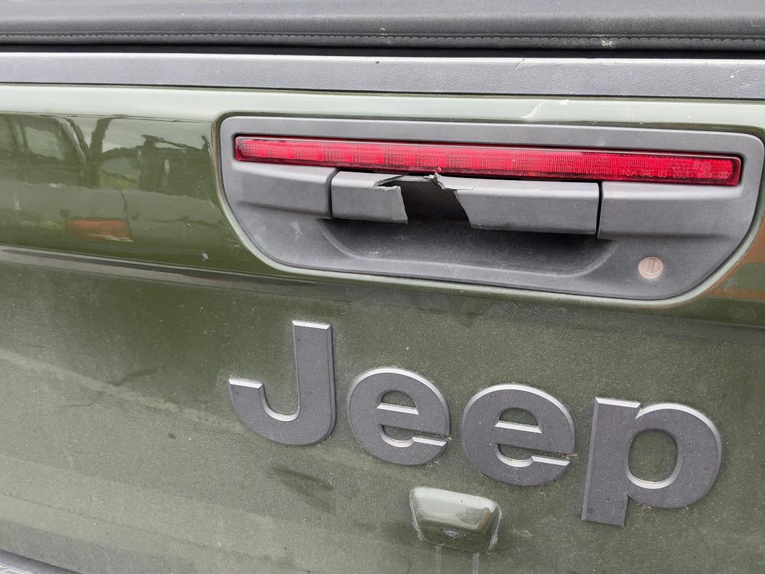 Photo '13' of Jeep Gladiator Rubicon Photo '13' of Jeep Gladiator Rubicon