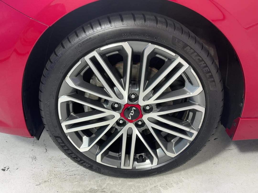 Photo '10' of KIA Cerato