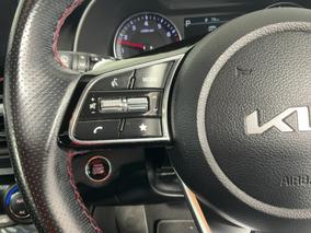 Photo '24' of KIA Cerato