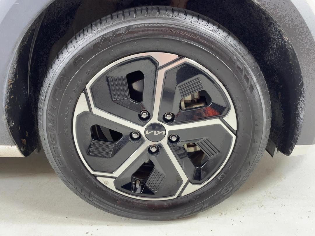 Photo '9' of KIA Niro