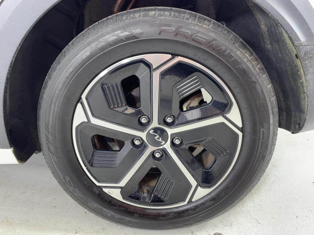Photo '11' of KIA Niro