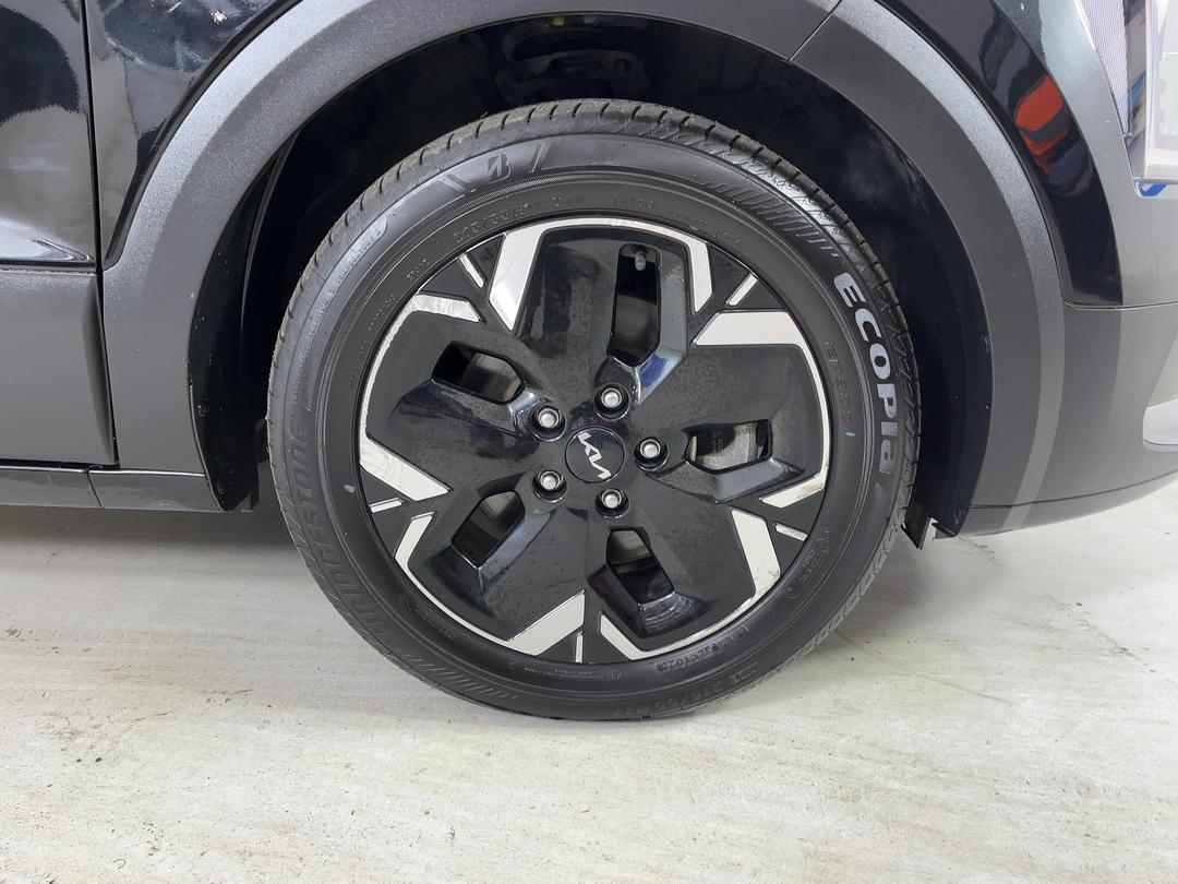 Photo '9' of KIA Niro