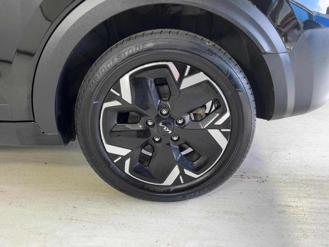 Photo '11' of KIA Niro