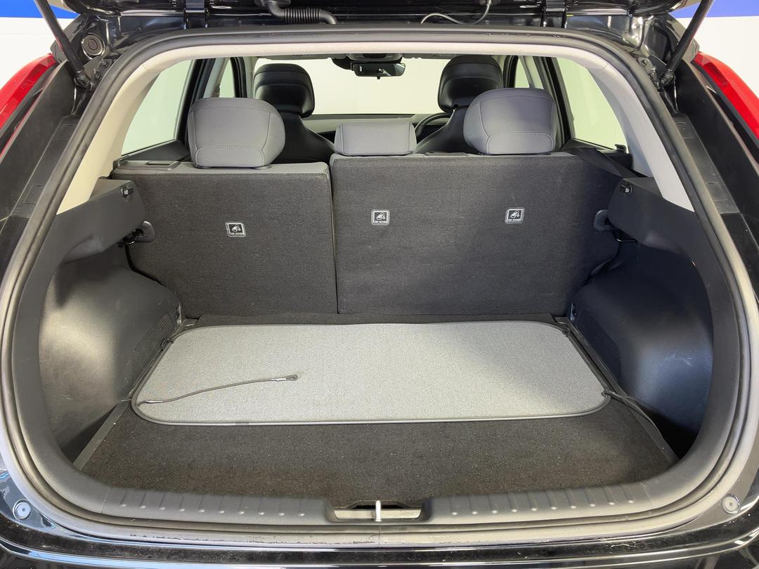 Photo '14' of KIA Niro