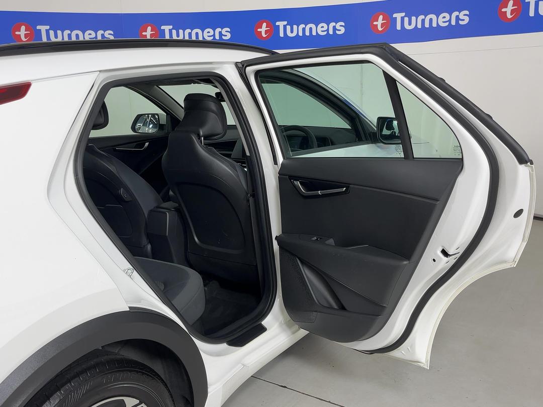 Photo '19' of KIA Niro