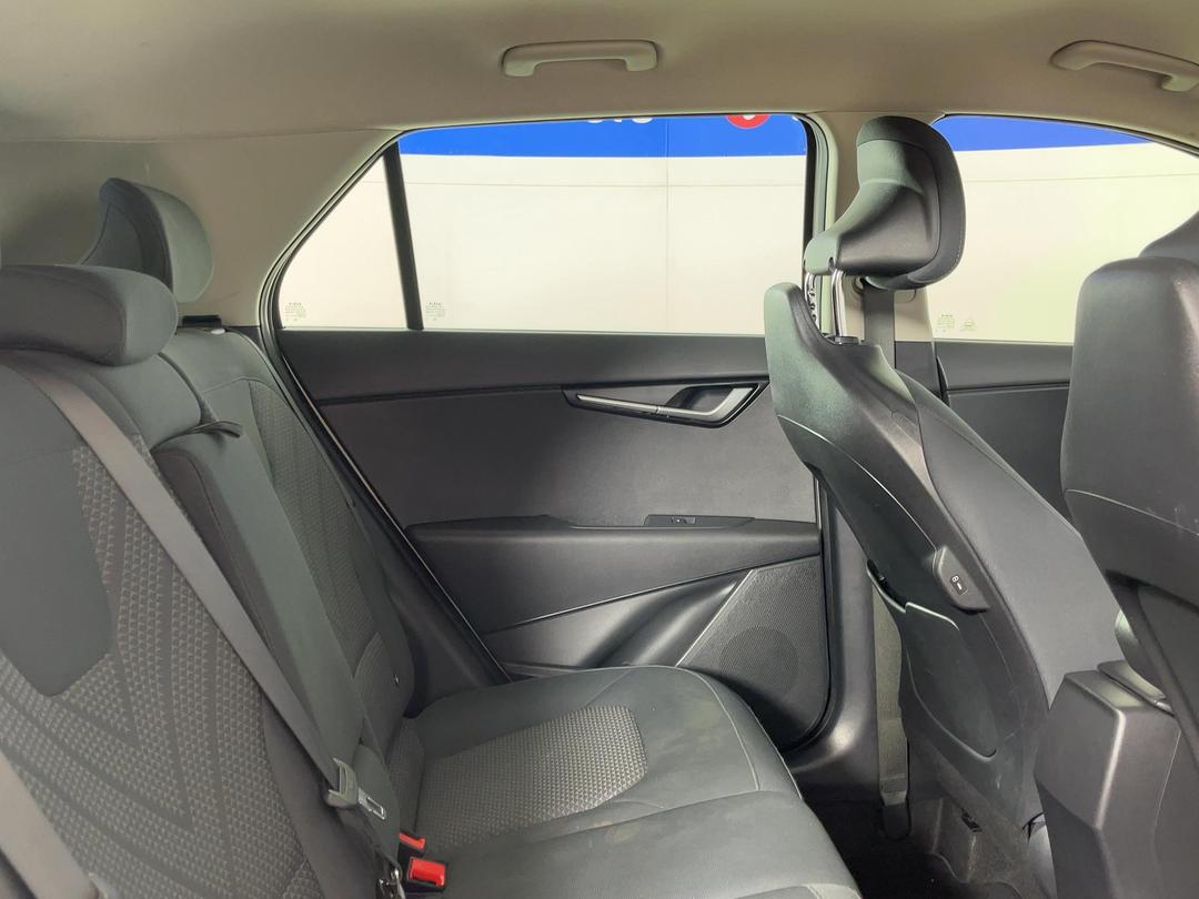 Photo '20' of KIA Niro