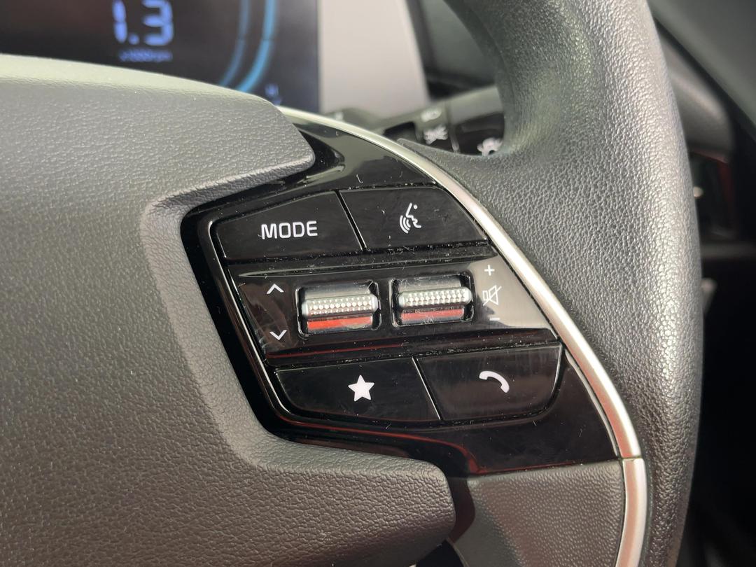 Photo '24' of KIA Niro