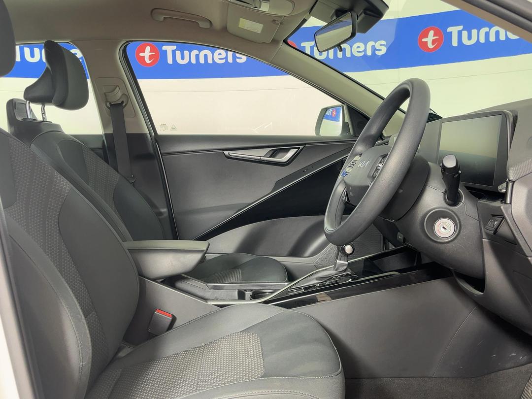 Photo '16' of KIA Niro