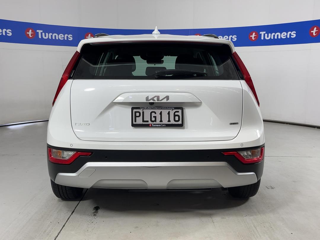 Photo '6' of KIA Niro