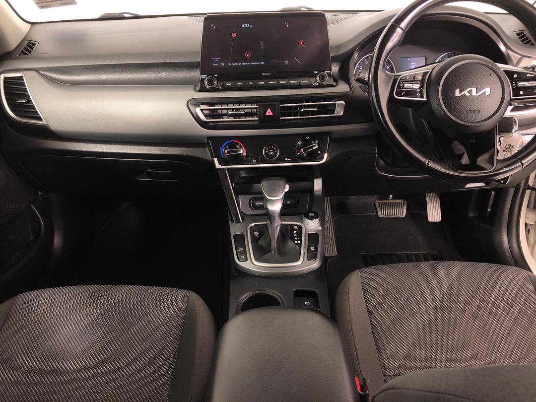 Photo '17' of KIA Seltos